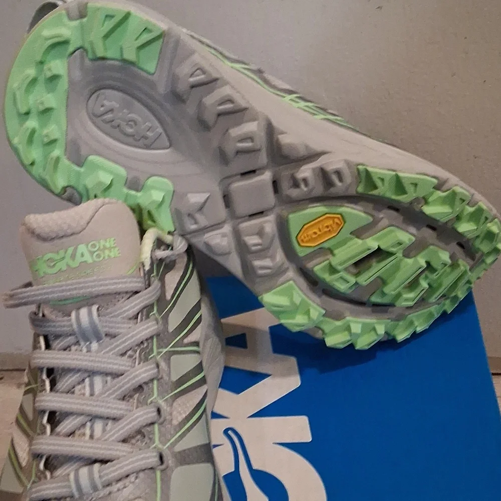 Hoka One Mafate Speed Light Gray and Mint Running Shoes - Picture 5 of 6